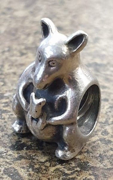 PANDORA KANGAROO WITH BABY JOEY CHARM RETIRED 334465