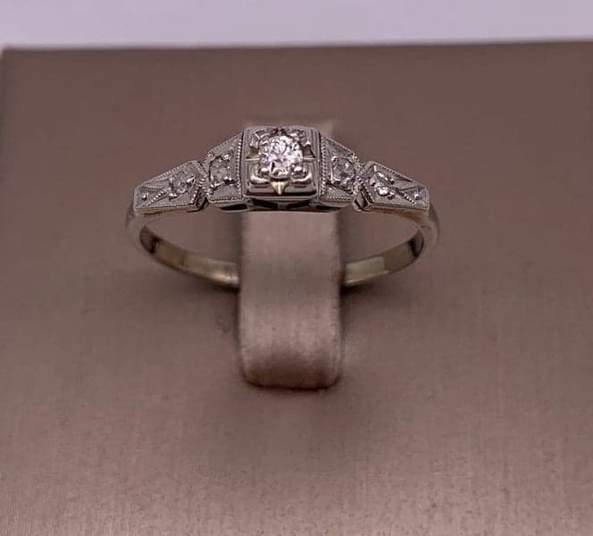 18ct White Gold &amp; Platinum 0.12ct TDW Diamond Solitaire Ring ~ $3,500!