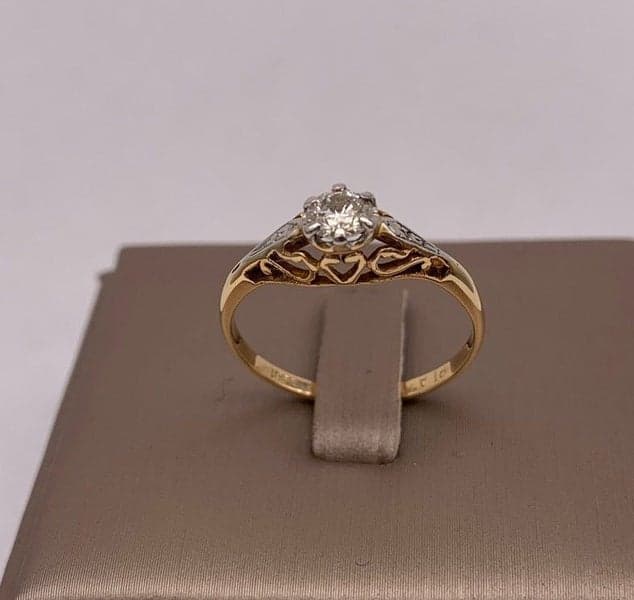 18ct Yellow Gold 0.25ct Diamond Solitaire Filigree Ring ~ $3,600!