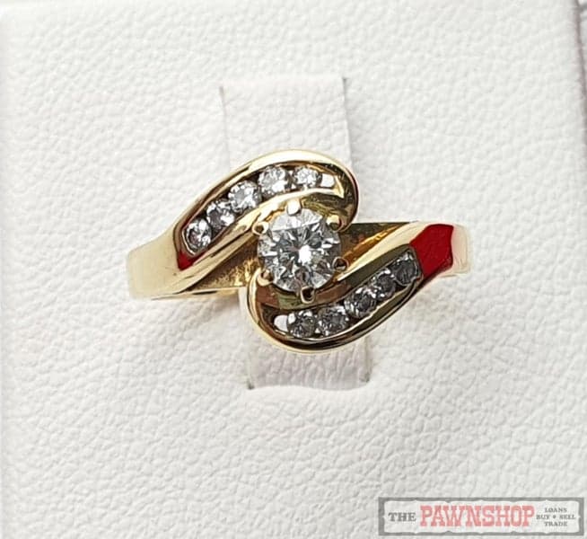 CLEARANCE!!! Diamond Solitaire Ring with Shoulder Diamonds