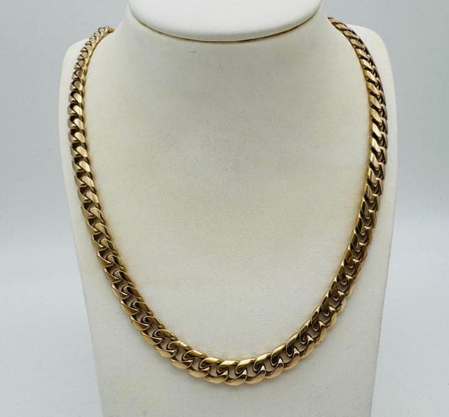 Heavy 9ct Yellow Gold Curb Link Necklace ~ 72.00 Grams!