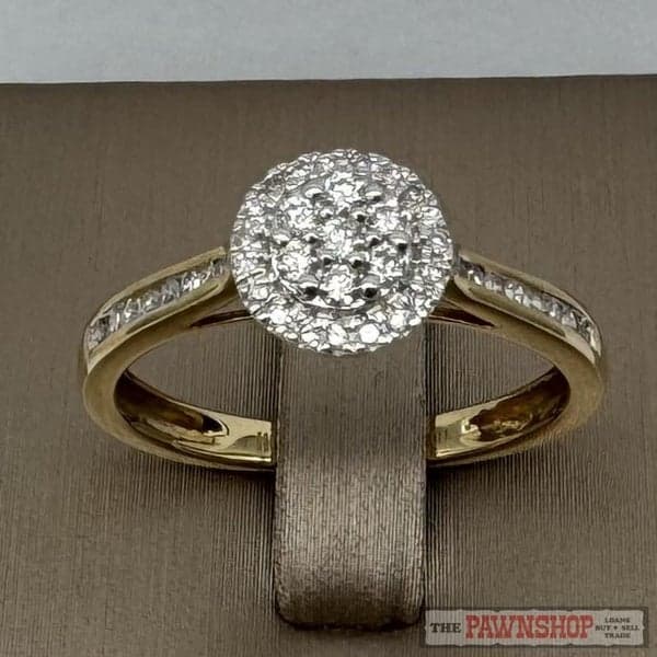 10ct Yellow Gold 0.50ct TDW Diamond Cluster Ring ~ $2,400!