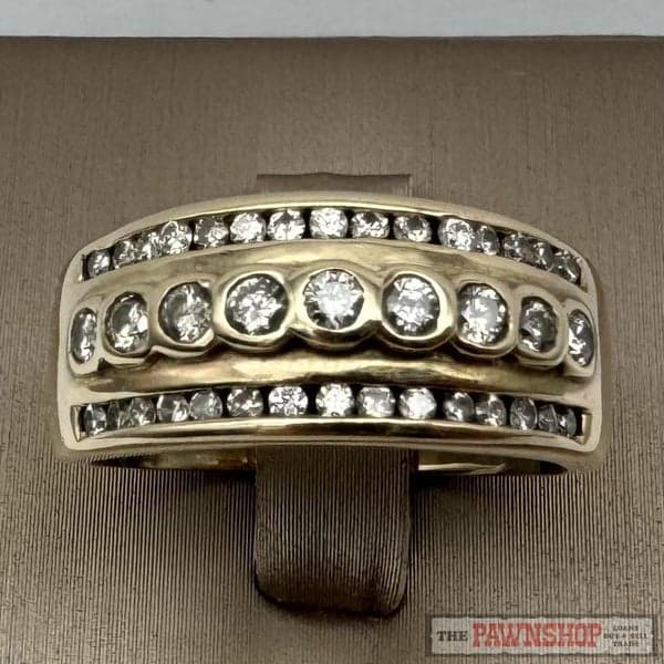 9ct Yellow Gold 0.50ct TDW Diamond Dress Ring ~ $3,400!