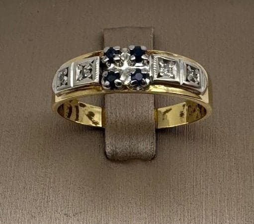 18ct Yellow Gold Sapphire &amp; Diamond Band Ring