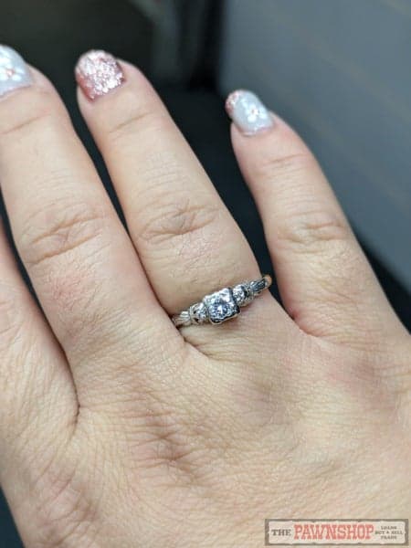 CLEARANCE!!! Handmade 0.26ct TDW Diamond Solitaire in 18ct Yellow Gold $4,500