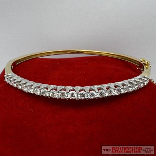 18ct Yellow Gold 2.0ct TDW Diamond Snap Bangle ~ $12,000!