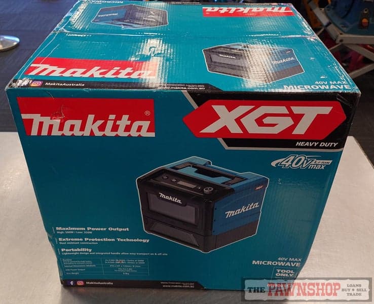 MAKITA 40V MICROWAVE NEW IN BOX