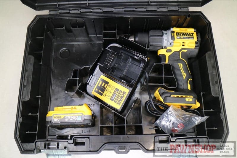 DeWalt 18V XR Brushless Hammer Drill Driver Set