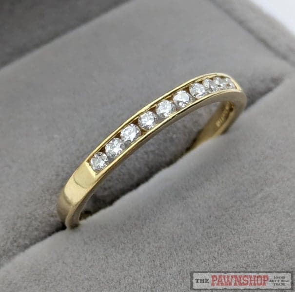 CLEARANCE!!! 0.25ct Diamond Wedding Band in 18ct Yellow Gold $2,700