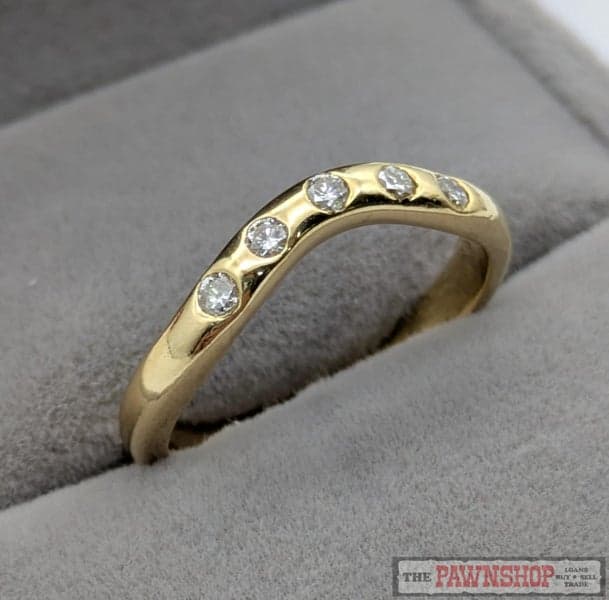 CLEARANCE!! 0.15ct TDW Diamond Curve Band/Wedder Ring in 18ct Yellow Gold $2,800