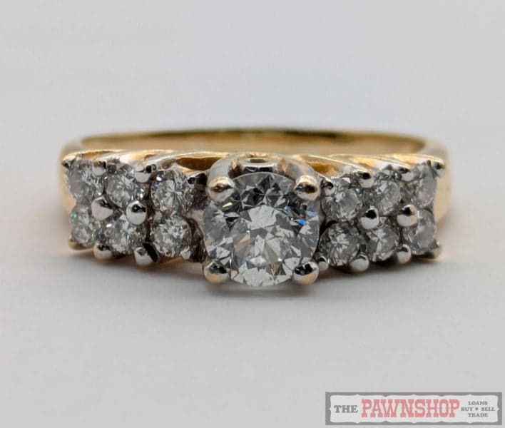 CLEARANCE!!! 0.75ct TDW Diamond Dress Ring in 18ct Yellow Gold $5,200
