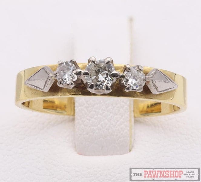 18kt Yellow Gold 3 Stone Diamond Ring 0.26ct TDW ~ $3,300