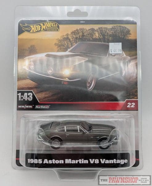 Hot Wheels Premium 1:43 - 1985 Aston Martin V8 Vantage