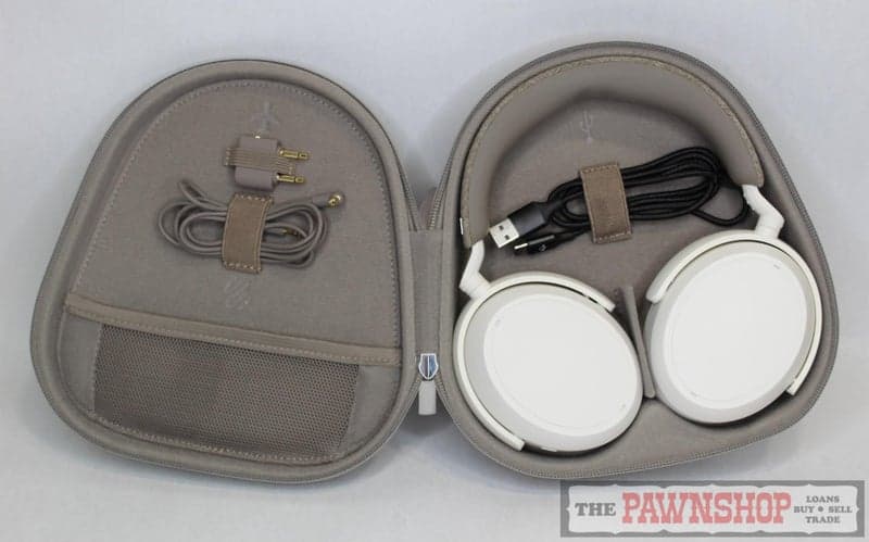 Sennheiser MOMENTUM 4 Wireless Headphones